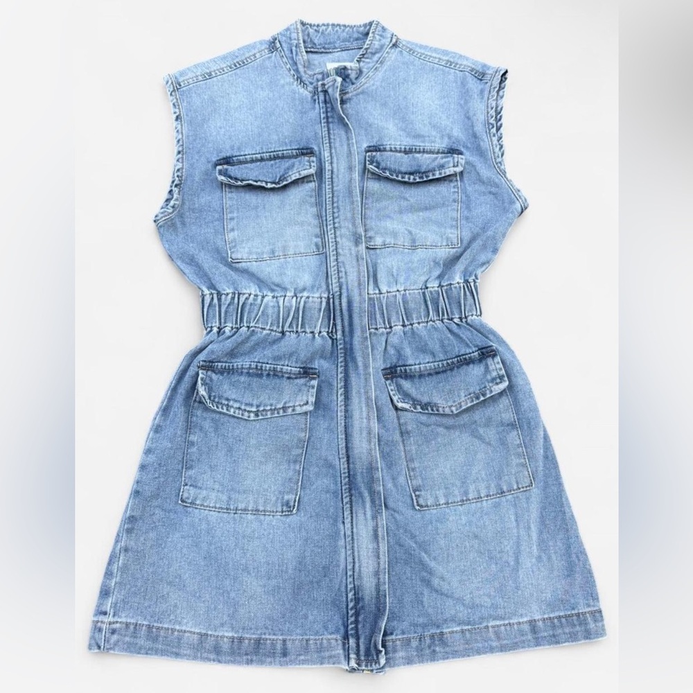 Forever 21 Blue Denim Dress!!